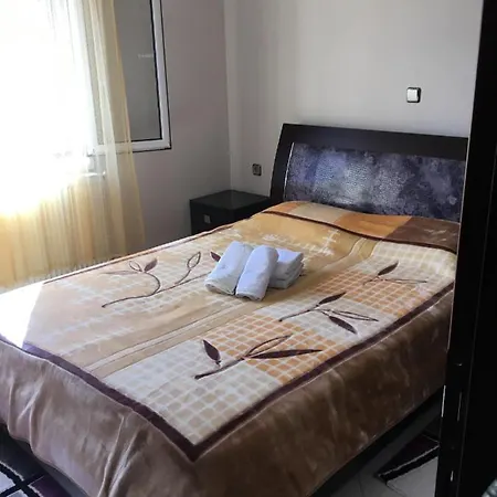 Semesterbostad Ploumis House